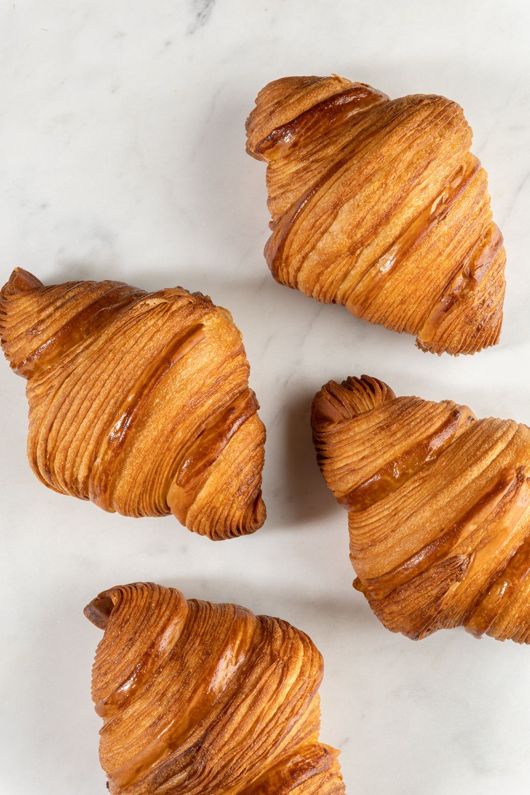 Parisian Croissants & Pain Au Chocolate (12 Servings)